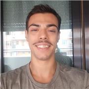 Insegnante per aiuto compiti di storia, elementare, medie e superiori